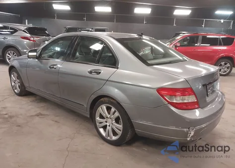 2008 Mercedes-Benz C 300 Luxury 4Matic/Sport 4Matic from USA, damaged, VIN WDDGF81XX8F061054